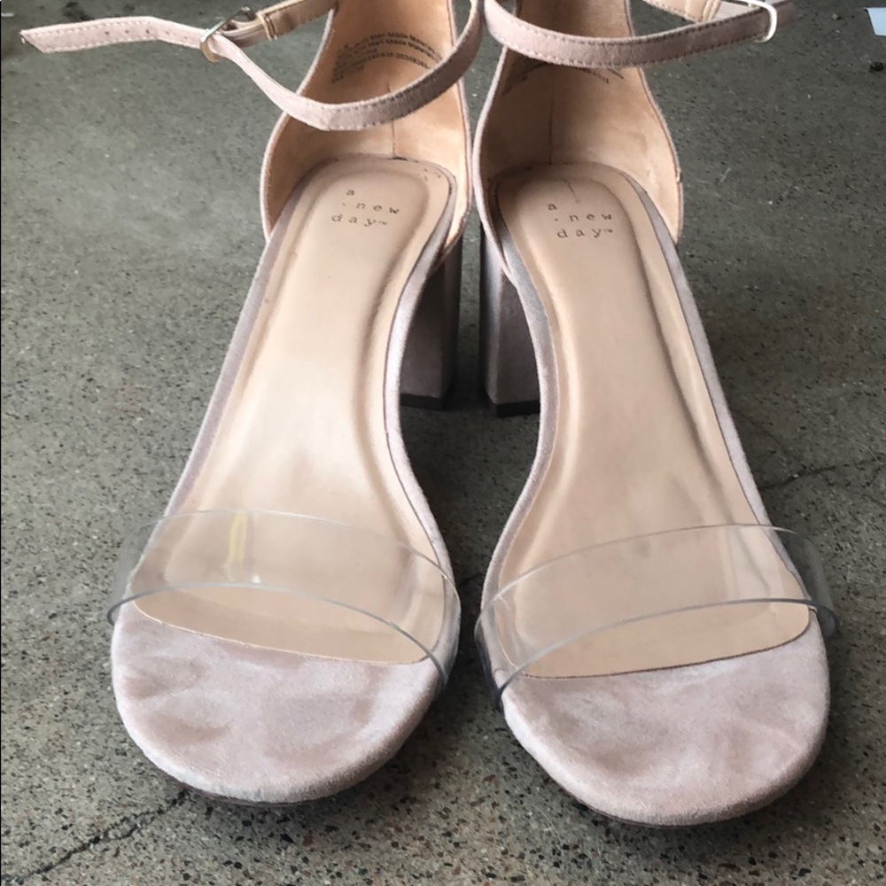 Pink heels